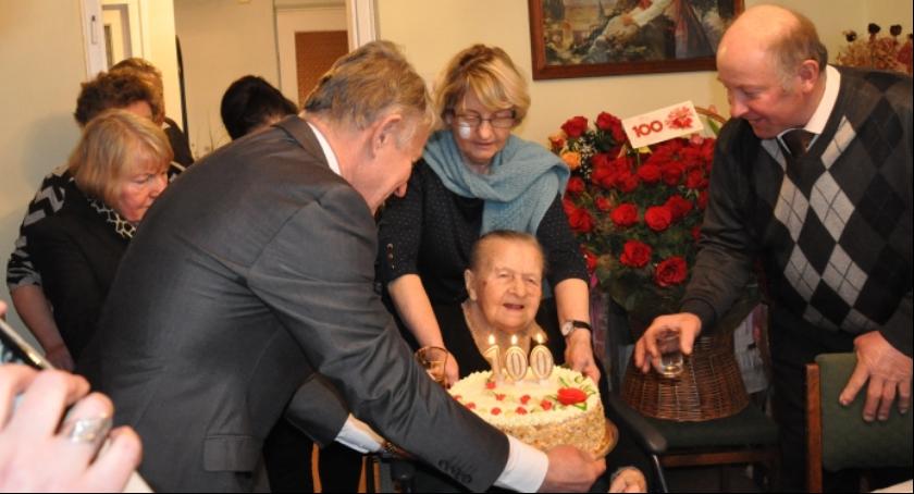 Pani Józefa Wielgosz skończyła 100 lat!