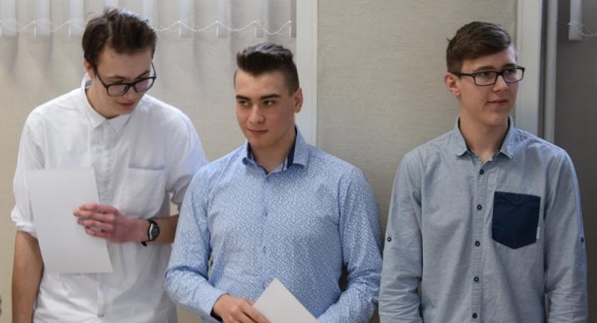 Uczniowie z Ekonomika na podium II etapu Olimpiady ZUS