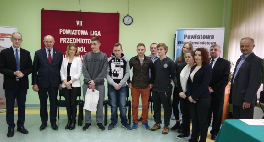 Kucharze i mechanicy wystartowali w VII edycji Powiatowej Ligi Przedmiotowej