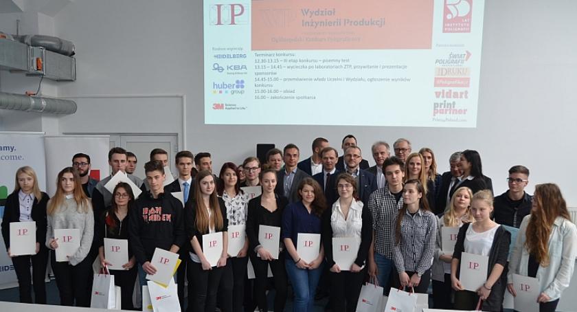 Uczniowie ZSP nr 1 z indeksami Politechniki Warszawskiej