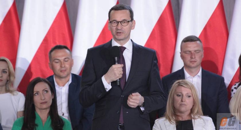 Premier Morawiecki zapowiada budowę mostu w Maciejowicach (video)