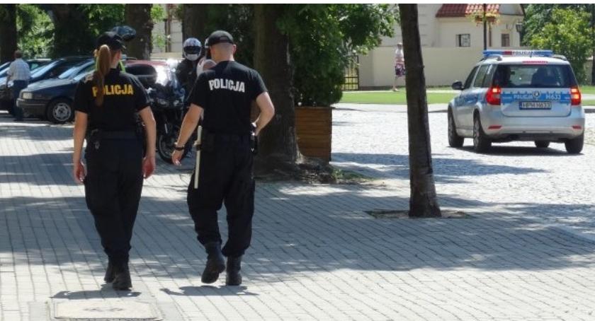 Kolejny długi weekend – zadbajmy o bezpieczeństwo w podróży i majątek