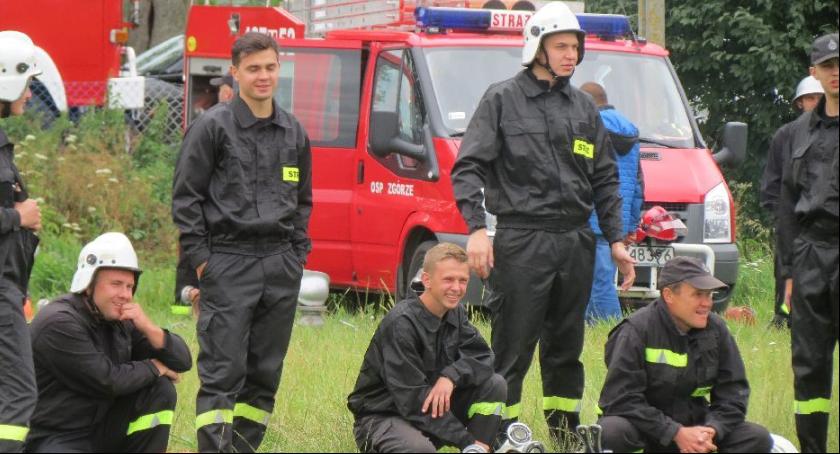 Gwiaździsty zlot rowerowy i gminne zawody strażackie w Miastkowie Kościelnym