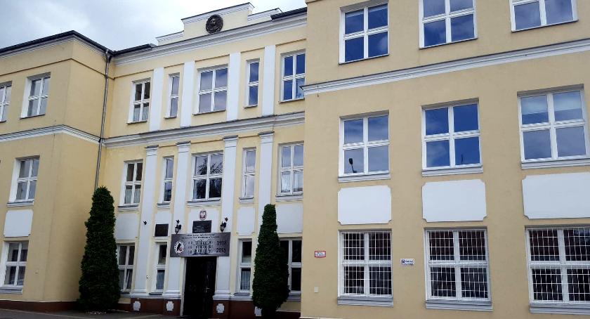 LO na Długiej ma 100 lat - jubileusz i zjazd absolwentów jesienią