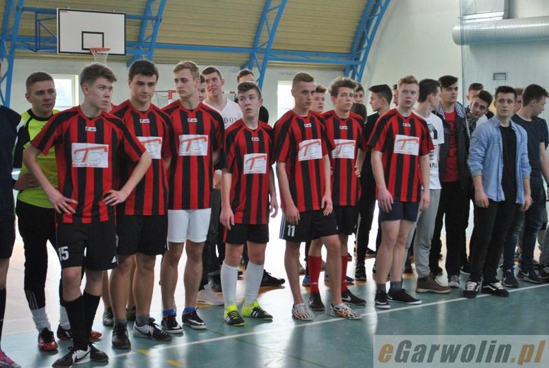 Piłkarze z ZSP Sobolew ze złotymi medalami
