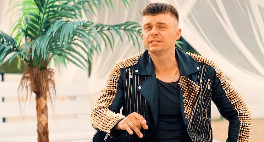 Tomasz Niecik wystąpi w gminie Garwolin