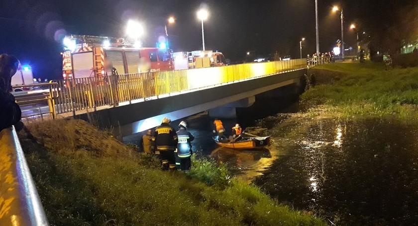 Żona skoczyła z mostu do rzeki – Zaskakujący finał poszukiwań samobójczyni