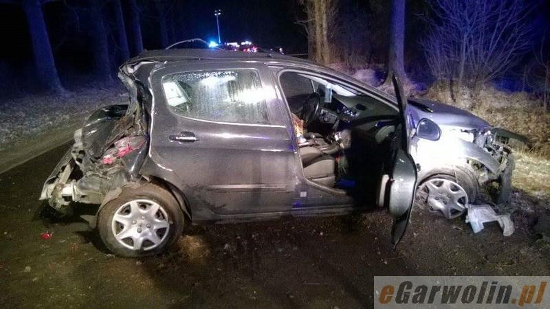 Wypadek w Łaskarzewie: kierowca uciekł z miejsca zdarzenia