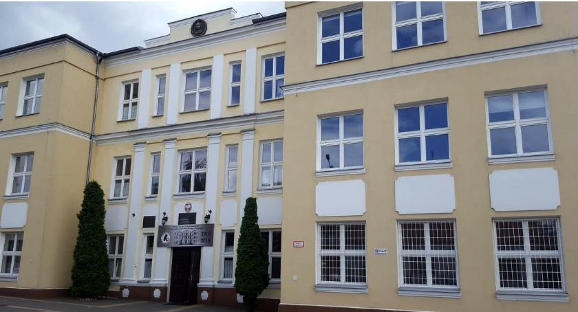 LO na Długiej zamiast Urzędu Pracy