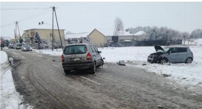 6 kolizji w jedną dobę – trudne warunki na drogach