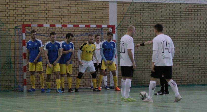 Wygrywali 4:0. Przegrali 4:5