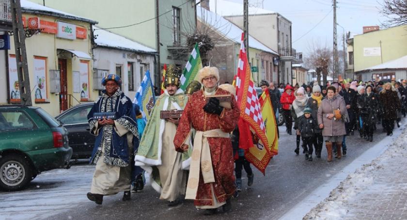 Orszak Trzech Króli przeszedł ulicami Łaskarzewa