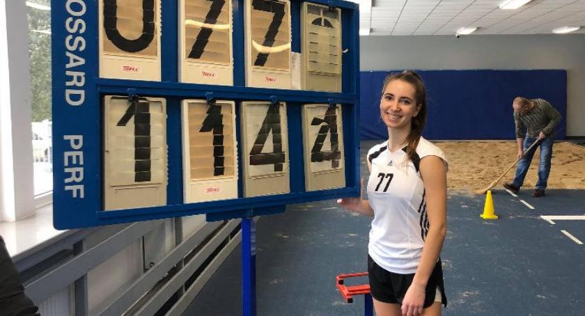 Zwycięstwo, rekord i II klasa sportowa Julii Biernackiej