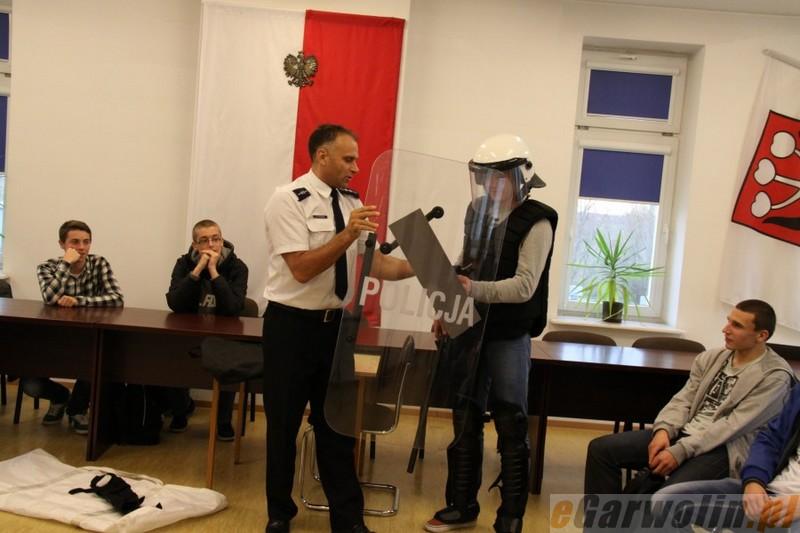 Licealiści z wizytą w komendzie policji
