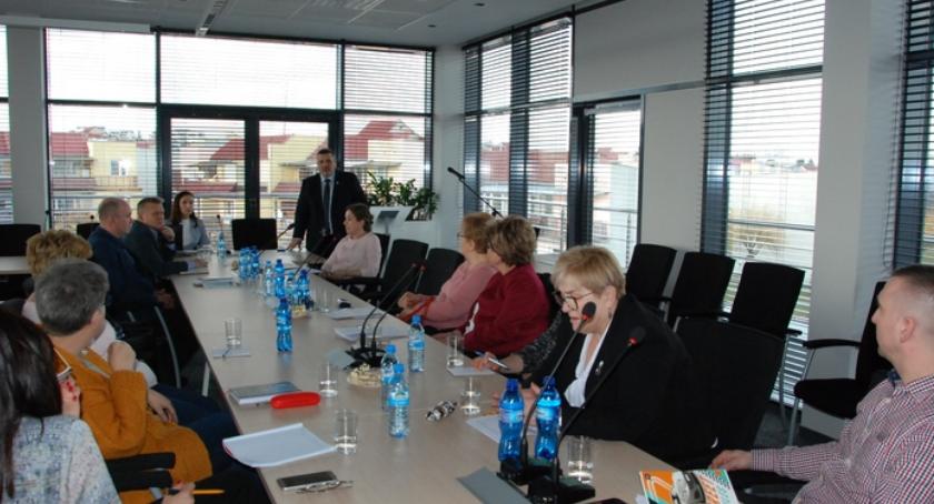 Rozmawiali o rozwiązaniach dla niepełnosprawnych