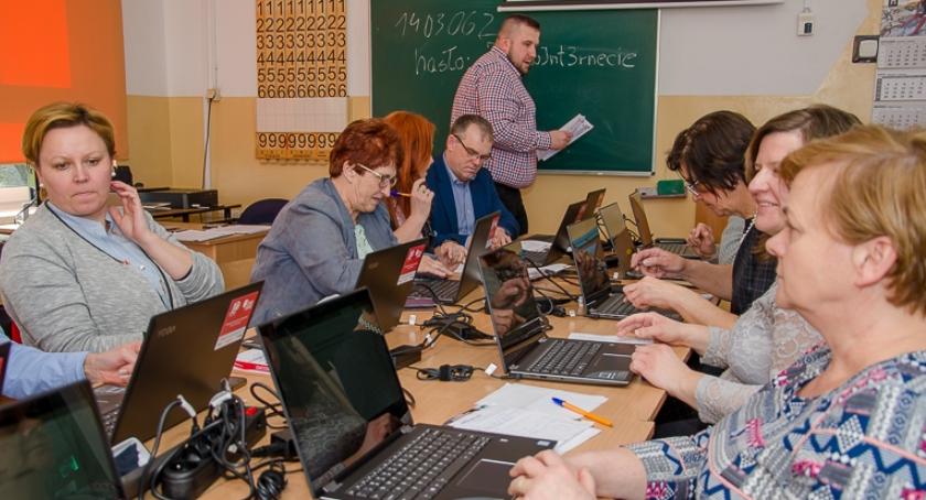 Internetowe szkolenia w Łaskarzewie rozpoczęte