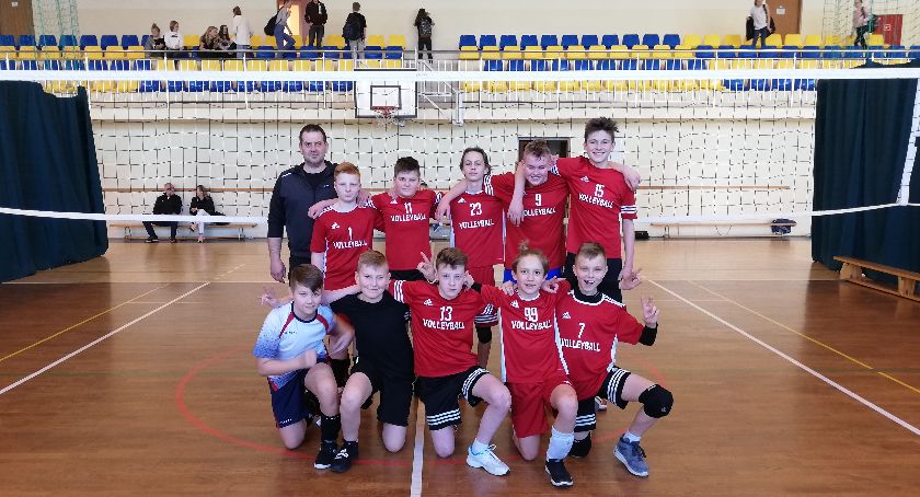 Siatkarze z Dwójki mistrzami regionu
