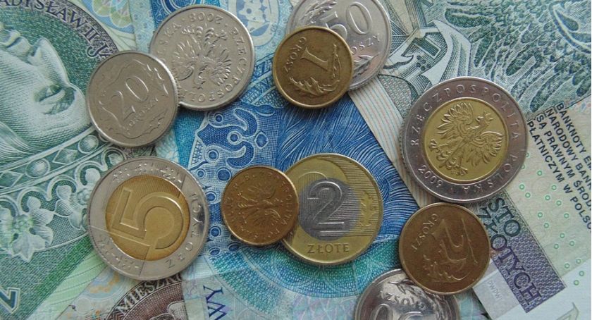 Ponad 78,5 tys. zł. zasiłku macierzyńskiego - to rekord w Polsce 