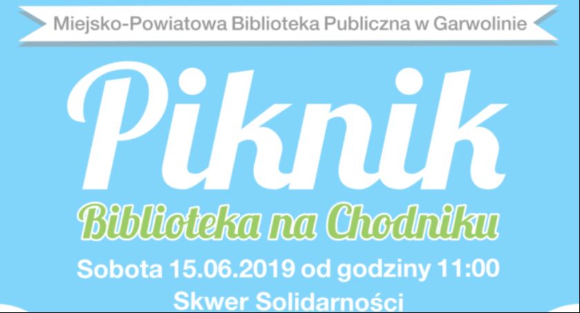 Piknik literacki Biblioteka na chodniku