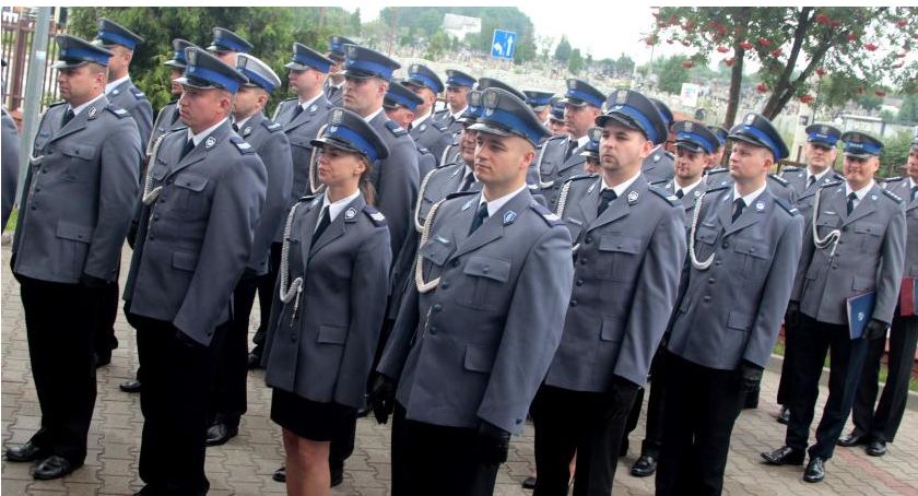 Policjanci zapraszają mieszkańców do wspólnego świętowania 