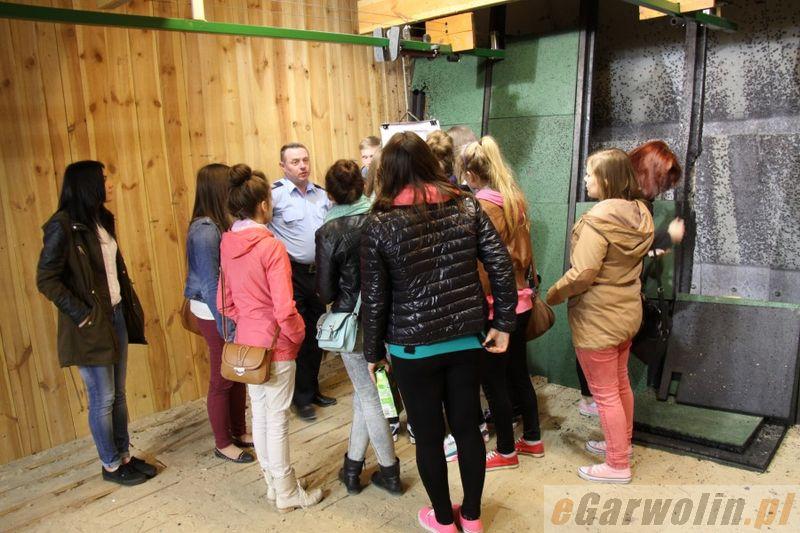 Poznali specyfikę pracy w Komendzie Policji