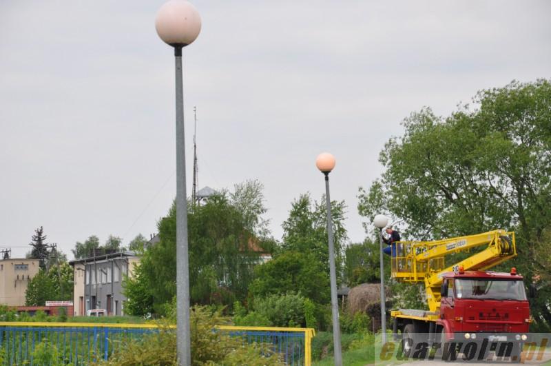Nowe oprawy i żarówki na Zarzeczu