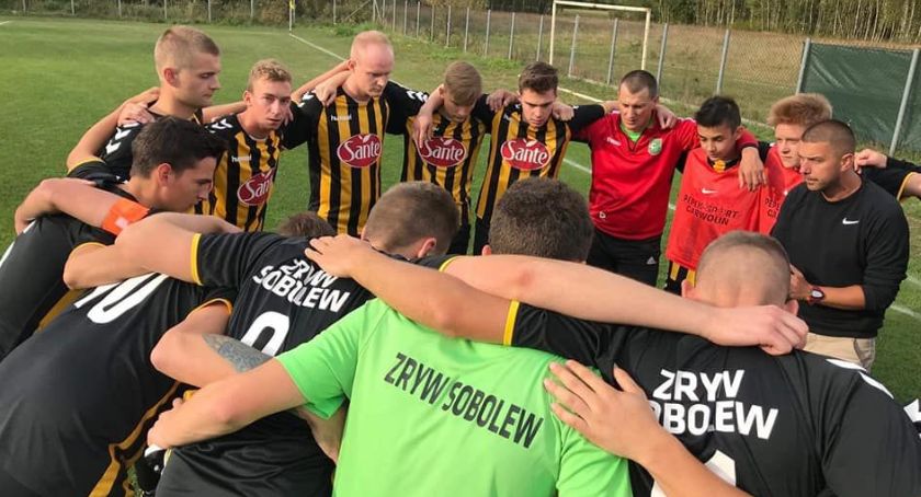 Zobacz wyniki i tabelę po 7. kolejce Klasy Okręgowej