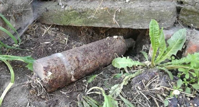 Pocisk artyleryjski i niewybuchy w powiecie