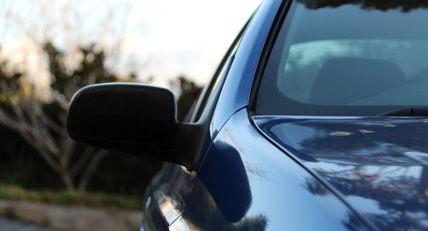 Potrącenie pijanego pieszego – Mężczyzna stał na jezdni