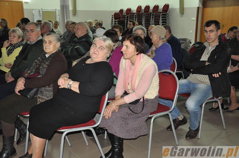Film o prezydencie Kaczyńskim, Sasin o aferach w rządzie
