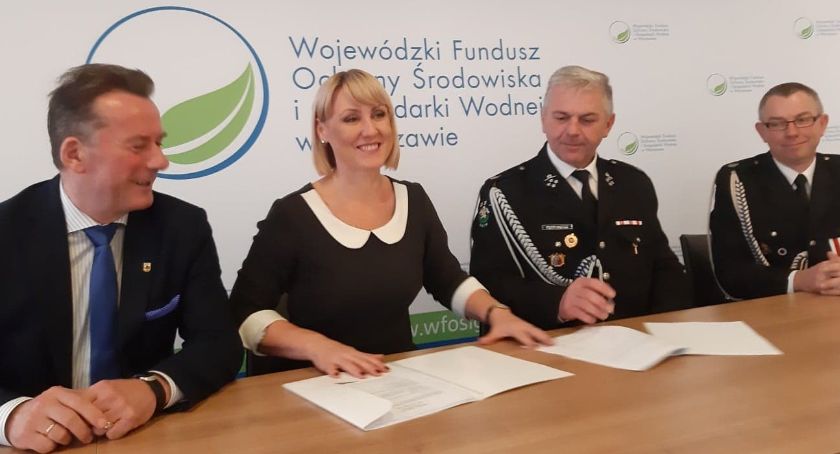 380 tys. zł dofinansowania na zakup samochodu dla OSP Unin