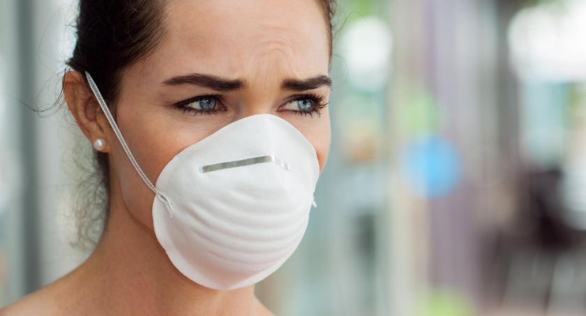 Smog – cichy zabójca Twojej skóry