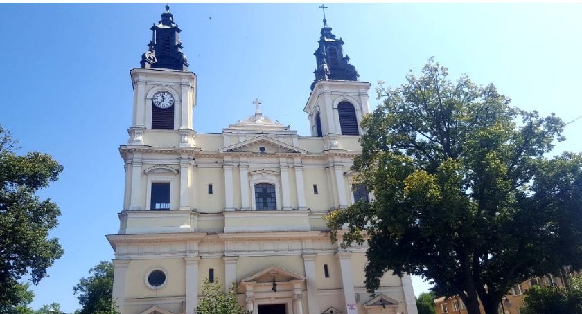 Co zginęło z kolegiaty? 