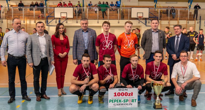 Puchary i nagrody mają nabywców w Sobolewie