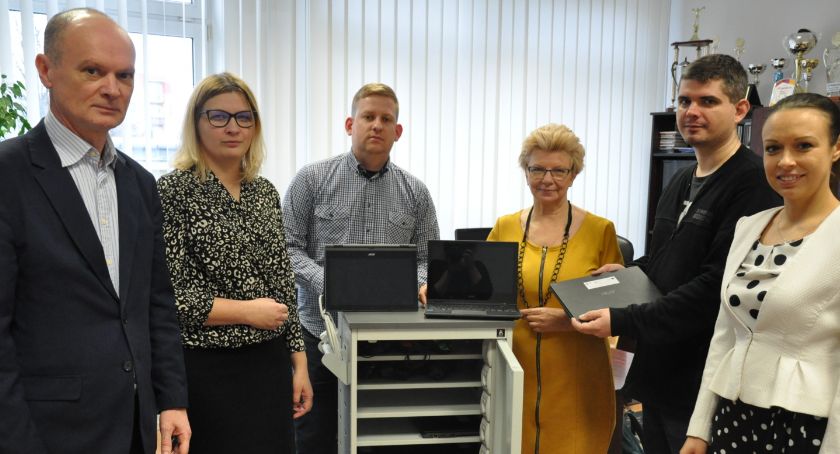 Nowoczesne laptopy trafiły do ZS nr 5