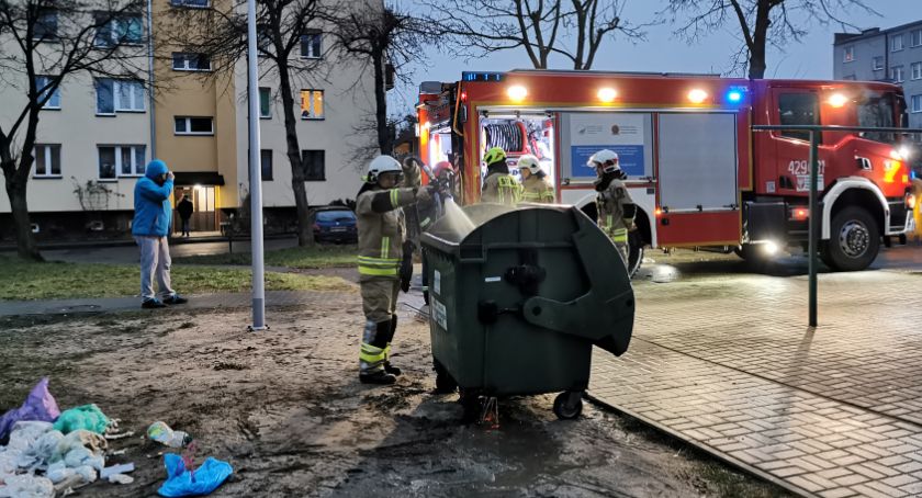 Pożar śmieci na Stacyjnej
