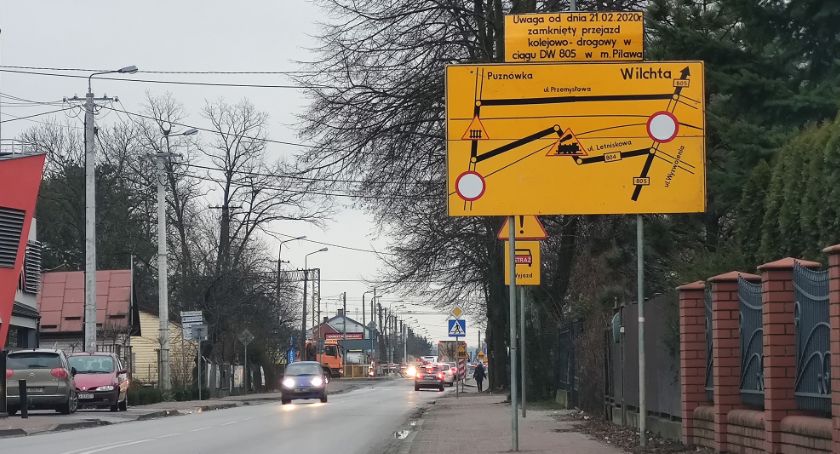 Zamykają przejazd PKP w Pilawie – Rusza remont