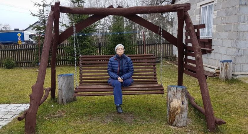 Emilia kochała chodzić po górach – Dziś zbiera pieniądze na wózek
