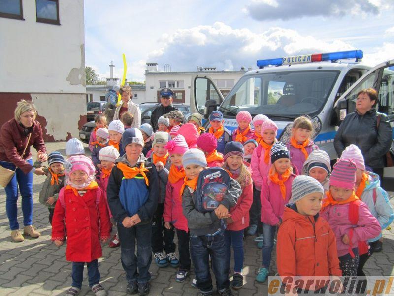 Dzieci z Iwowego z wizytą u policjantów