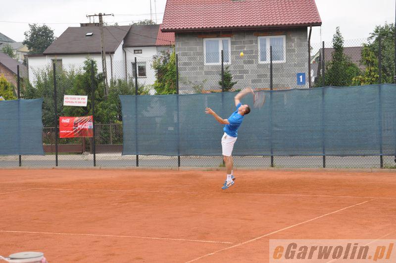 Pierwszy otwarty turniej tenisa ziemnego