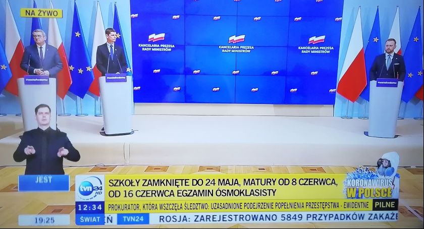 Powrót do szkoły w maju, egzaminy w czerwcu