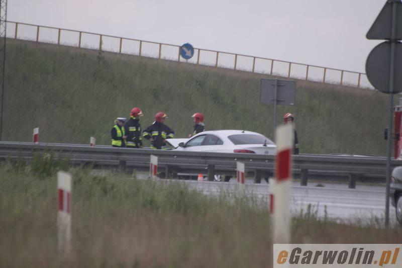 Kolizja na obwodnicy Garwolina: jeden pas S17 zablokowany