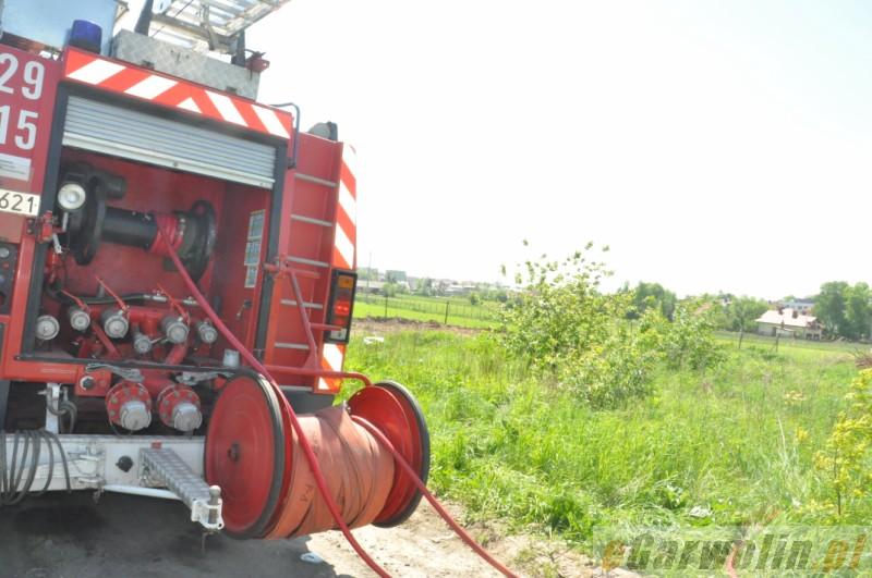 Pożar mieszkania w Ostrym Borze i trawy w Garwolinie