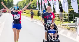 Zwycięzcy nagrodzeni! Zdjęcia i wyniki biegu Avon kontra Przemoc