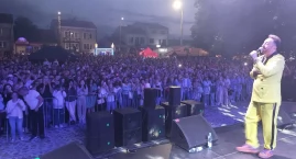 Odnowione serce miejscowości otwarte! Tłumy na Dniac&hellip;
