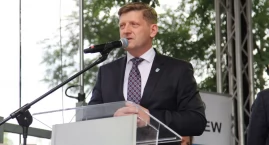 Burmistrz Łaskarzewa z wyższym wynagrodzeniem 