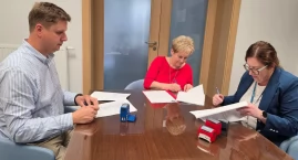 Nowy Dom Kultury w Trąbkach. Gmina podpisała umowę n&hellip;