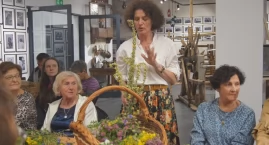 Opowieści o dawnych obrzędach i warsztaty ziołowe w &hellip;