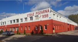 Strażacy uratowali życie mężczyźnie – Nietypowa akcja w komendzie PSP 