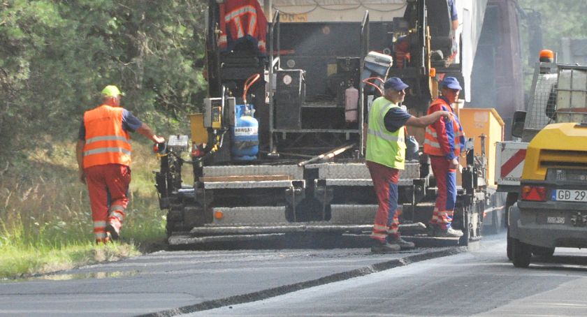Remont na drodze wojewódzkiej 212
